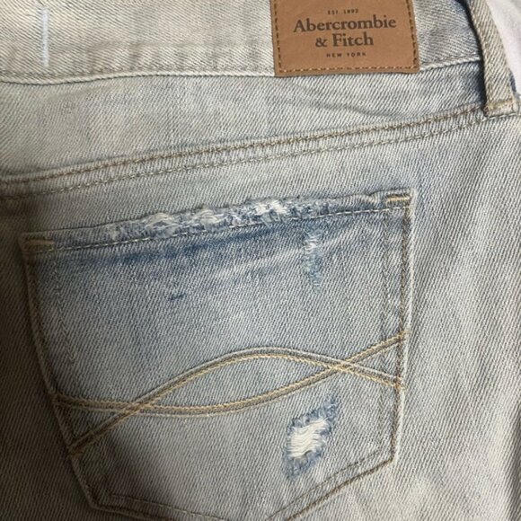 Abercrombie & Fitch Womens Size 28 Boyfriend Shorts Denim Blue Regular Cott - Picture 6 of 6